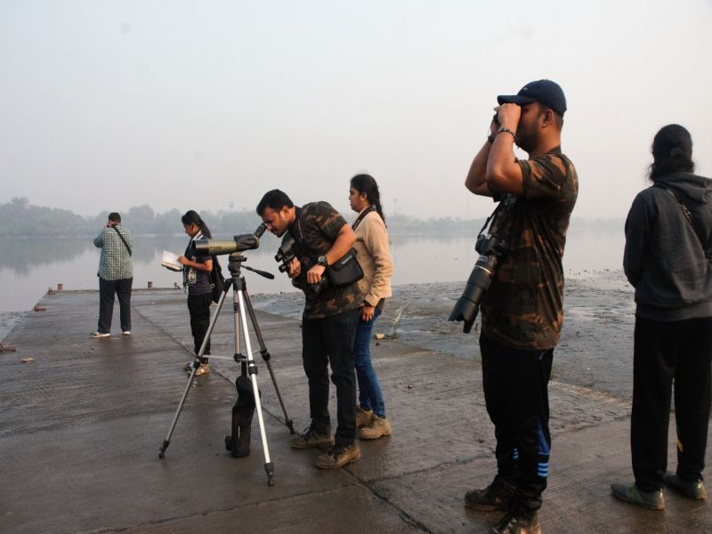 First Prize for Shaheen Sasana Sangha in bird watching competition | पक्षी निरीक्षण स्पर्धेत शाहीन ससाणा संघाला प्रथम पारितोषिक; 150 हून अधिक पक्ष्यांची नोंद