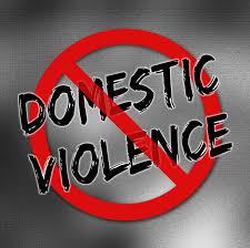 Communication is important in preventing domestic violence | कौटुंबिक हिंसाचार रोखण्यात संवादाचे माध्यम महत्त्वाचे