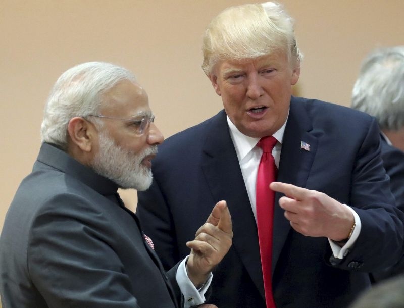 Prime Minister Narendra Modi calls Donald Trump after new york attack | पंतप्रधान नरेंद्र मोदींचा डोनाल्ड ट्रम्प यांना फोन, दहशतवादाविरोधातील लढा तीव्र करण्यावर एकमत