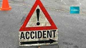 Two truckmen killed two people on the highway in Jalgaon city | जळगाव शहरातील महामार्गावर अंगावरुन ट्रक गेल्याने दुचाकीस्वार तरुण ठार