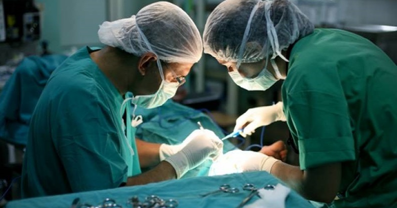 Only PG doctors are allowed to operate | ‘पीजी’ डॉक्टरांनाच ऑपरेशनची परवानगी