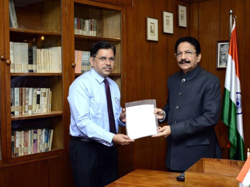 Dr. Suhas Pednekar is the new Vice Chancellor of the University of Mumbai | डॉ. सुहास पेडणेकर मुंबई विद्यापीठाचे नवे कुलगुरू