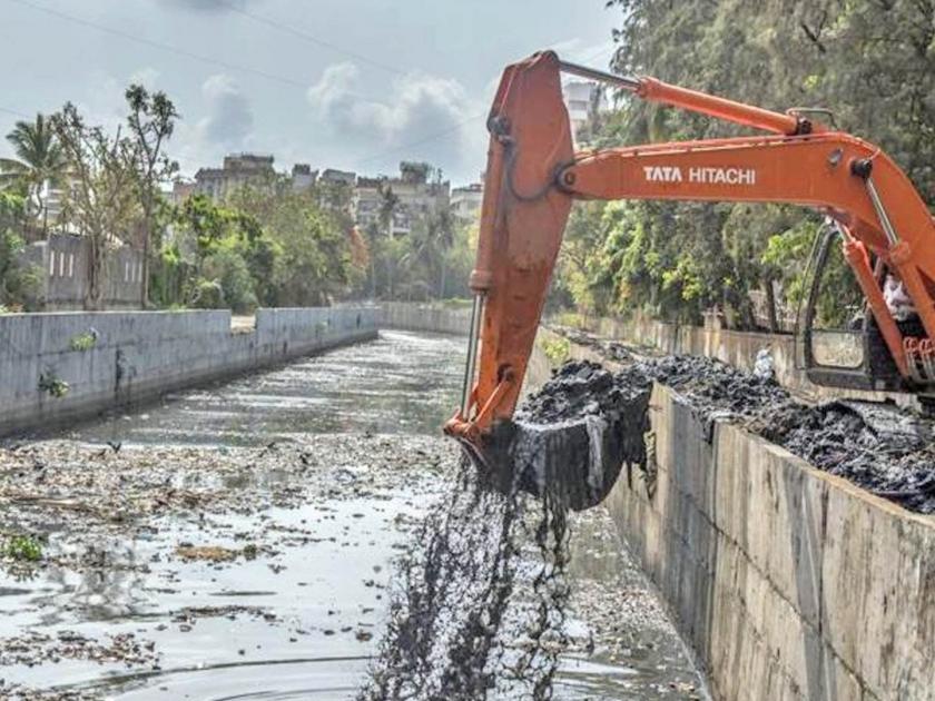 in mumbai geo tagging is mandatory for drain cleaning decision by municipal corporation | नाल्यातून किती गाळ काढला, कुठे नेऊन टाकला, यावर ‘वॉच’; मनपाकडून जिओ टॅगिंग बंधनकारक