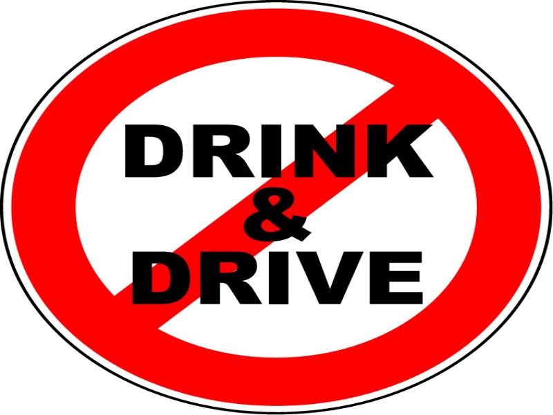 488 cases filed against drunk and drive | गटारी अमावास्येला ४८८ तळीरामांवर कारवाई !