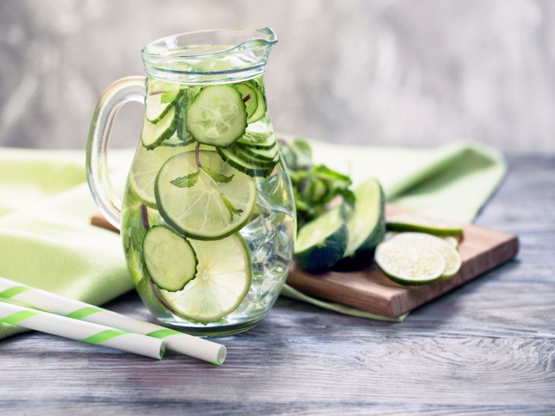 Drinking cucumber water is also healthy know the benefits of cucumber water | काकडी खाणंच नाही, तर तिचं पाणीही ठरतं आरोग्यदायी!