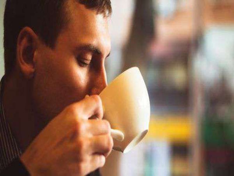Avoid these things while doing tea | चहा करताना 'या' गोष्टी टाळाल तर आरोग्य चांगलं राखाल!