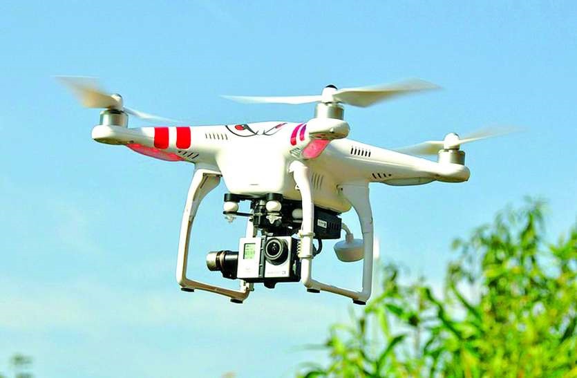 Drone cameras roaming the villages in the south; Find out exactly why | दक्षिणमधील गावागावात फिरू लागला ड्रोन कॅमेरा; जाणून घ्या काय आहे नेमके कारण