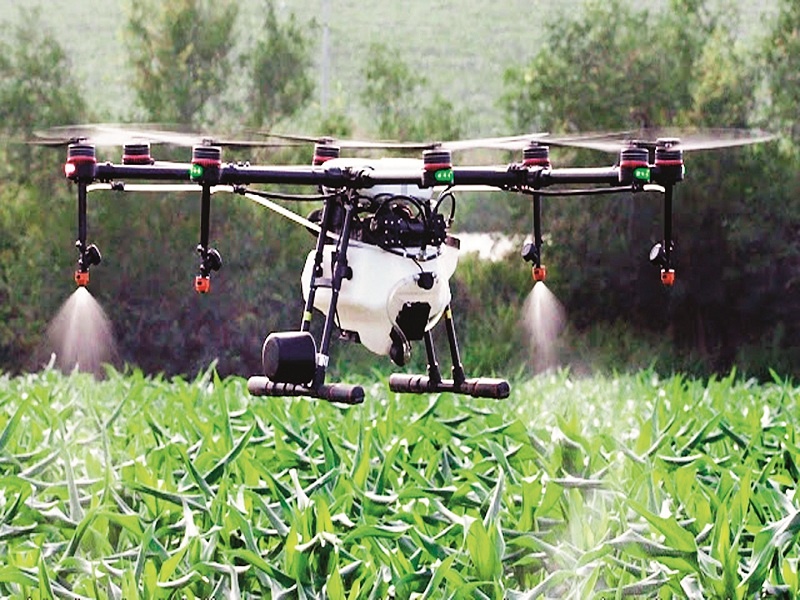 Robot will farming; Drone spraying! | रोबोट करणार शेती; ड्रोन करणार फवारणी!