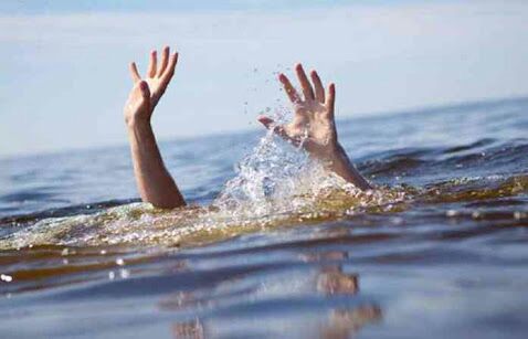 Two children died after drowning | खदानीत बुडून दोन मुलाचा मृत्यू