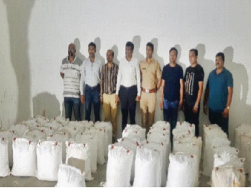Drugs worth thousand crores seized from Gujarat, action of anti-narcotics squad | हजार कोटींचे ड्रग्ज गुजरातमधून जप्त, अमली पदार्थविरोधी पथकाची कारवाई