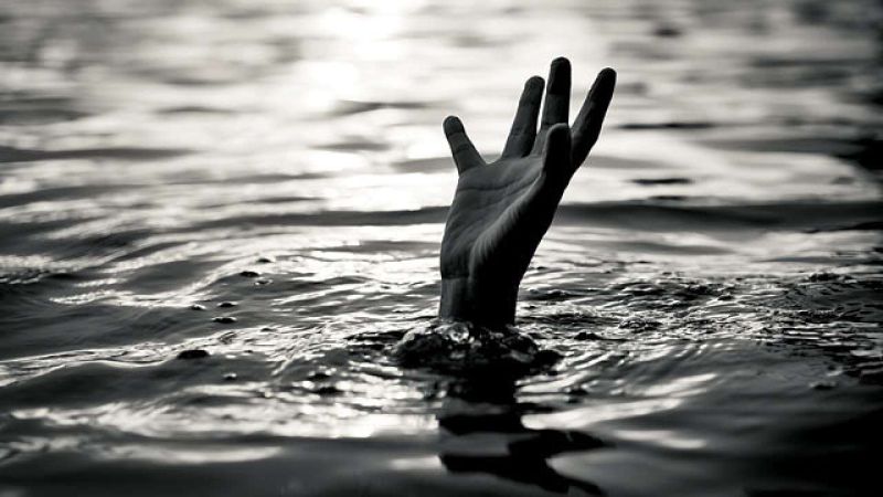 Youth drowns in Kolhapuri dam | कोल्हापुरी बंधाऱ्यात बुडून युवकाचा मृत्यू