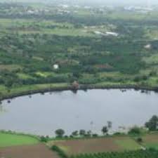 PK Bihaly; Water level of ponds 'like'! | पीके बहरली; तलावांची पाणीपातळी ‘जैसे थे’!
