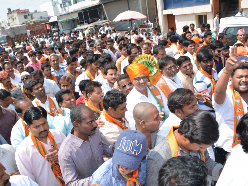  Dinesh in foreign BJP | दिनेश परदेशी भाजपमध्ये