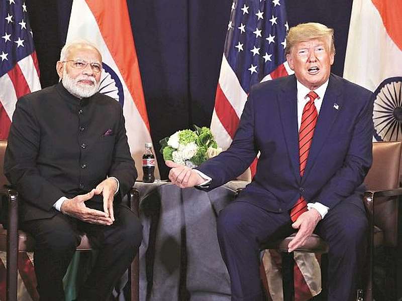36 hours of Donald Trump, Narendra Modi pass or fail? What did get india? | डोनाल्ड ट्रम्प यांचे 36 तास, नरेंद्र मोदी पास की नापास?