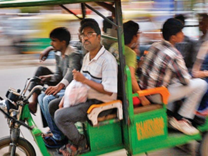 Apply Motor Vehicle Act to e-Rickshaw | ई-रिक्षाला मोटर वाहन कायदा लागू करा