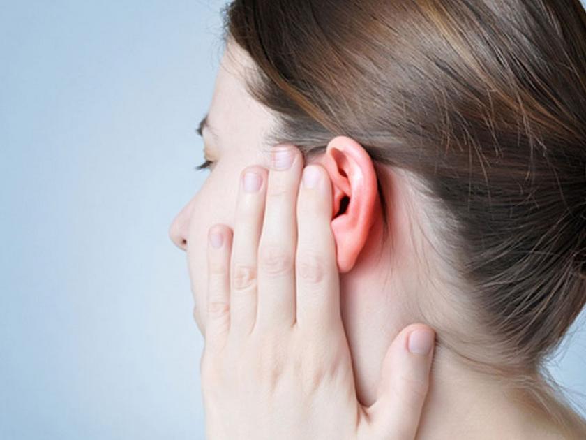 Do not shake head to remove water from ear it may cause brain damage | कानात गेलेलं पाणी काढण्यासाठी डोक्याला झटका दिल्यास ब्रेन डॅमेजचा धोका!
