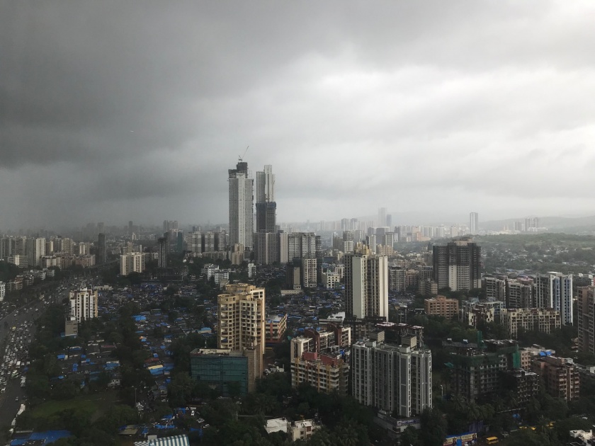 Heavy rain in Mumbai, Kokan, Nashik, Gadchiroli & Western Maharashtra | मुंबईसह राज्यात मुसळधार पाऊस, अनेक नद्यांना आला पूर 