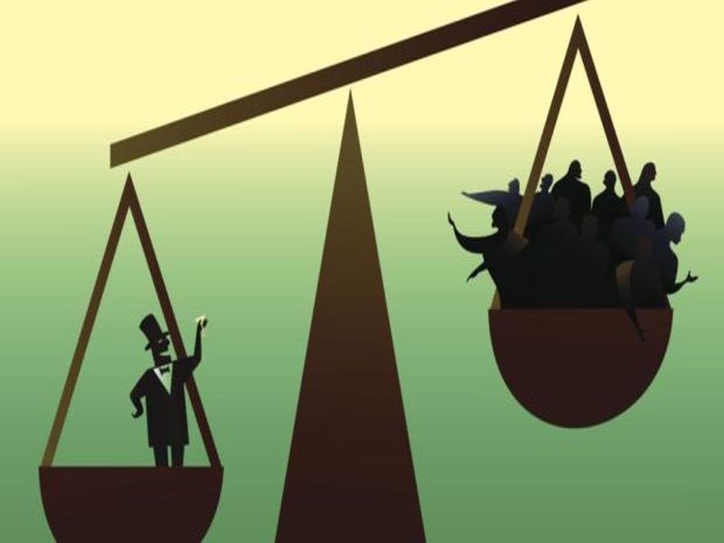 editorial view on oxfam inequality report | सामान्यांची गुदमर कुणा कळेना !