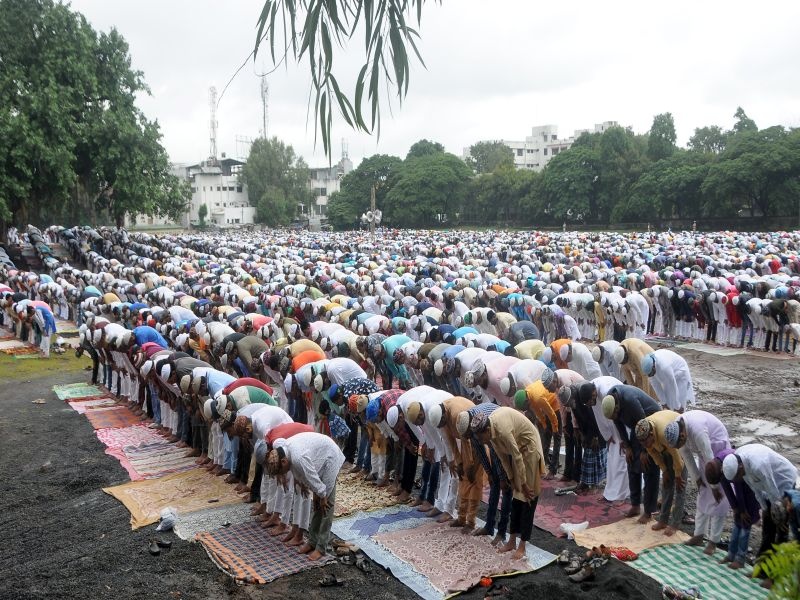 Eid prayers at home: vishwas nangre patil | बकरी ईदचे नमाजपठण आपआपल्या घरीच करा : नांगरे पाटील