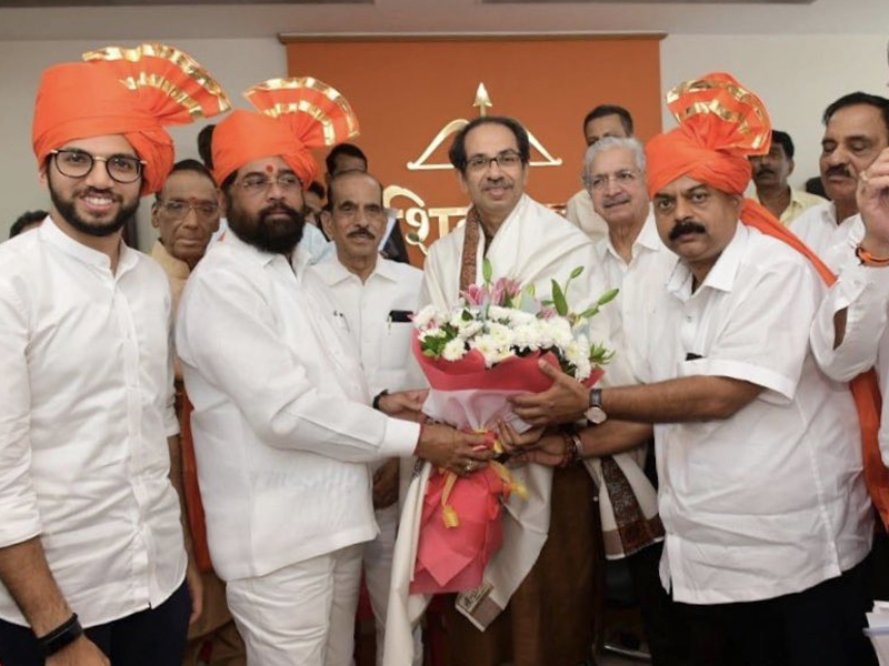 Maharashtra Election 2019: Eknath Shinde elected as Shiv Sena Legislative Party Leader | शिवसेनेची 'शिंदेशाही'; विधिमंडळ गटनेतेपदी पुन्हा एकमताने एकनाथ शिंदे