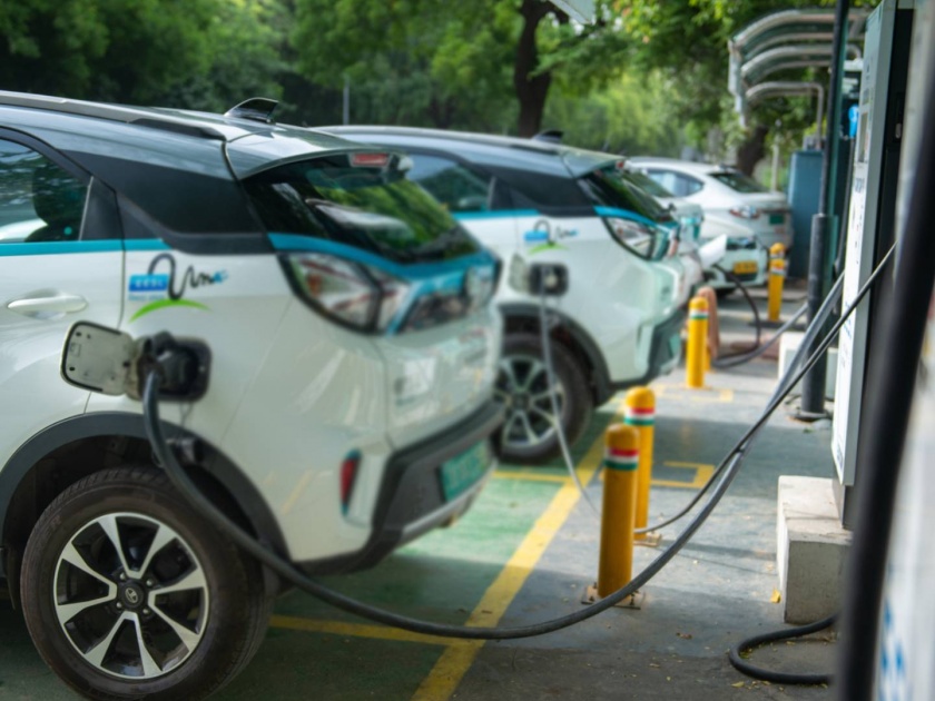 Good news for electric vehicle buyers The government has taken a big decision regarding the FAME II scheme | इलेक्ट्रिक वाहन खरेदी करणाऱ्यांसाठी खुशखबर! FAME II योजनेबाबत सरकारने घेतला मोठा निर्णय