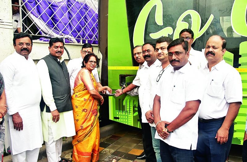Electric charging station project pilot in Nagpur: Mayor Nanda Jichkar | नागपुरातील ‘इलेक्ट्रिक चार्जींग स्टेशन’ प्रकल्प पथदर्शी : महापौर नंदा जिचकार
