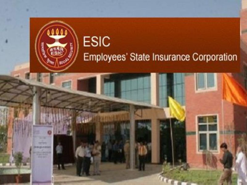 ESIC test takers out of state examination centers | ईएसआयसीच्या परीक्षार्थींना राज्याबाहेरची परीक्षा केंद्रे