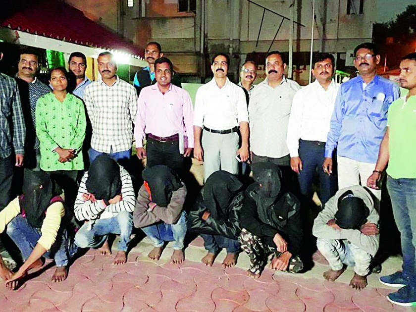 A gang of betel-nut theft arrested in Nagpur | सुपारी चोरणाऱ्या टोळीला नागपुरात शिताफीने अटक 