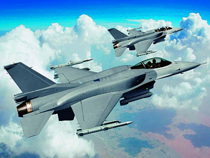 if F-16s fighter jet purchase then no financial restrictions from america | एफ-१६ विमाने घेतल्यास आर्थिक निर्बंध नाही