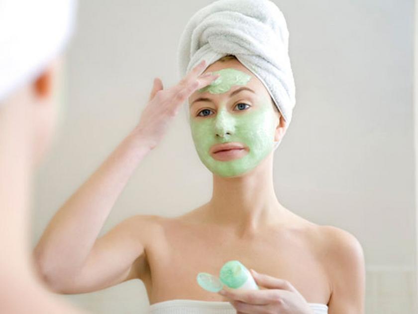 You should know how often apply face mask | अधिक फायद्यासाठी कोणता फेसमास्क किती वेळ लावून ठेवावा?
