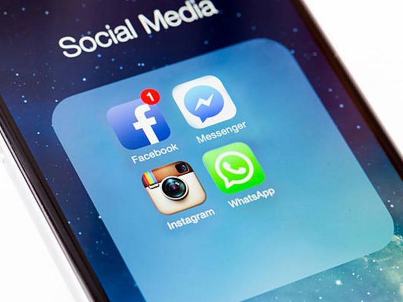 facebook messenger get whatsapp like delete for everyone feature | फेसबुकवर लवकरच येणार WhatsApp सारखं 'हे' फीचर