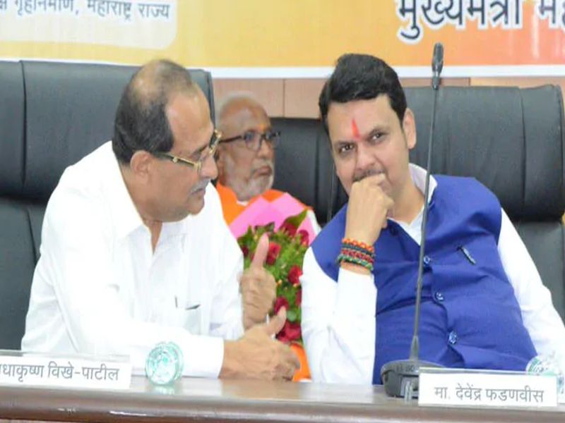Maharashtra Election 2019: BJP candidate Radhakrishna Vikhe Patil's nomination form finally valid | Maharashtra Election 2019: मुख्यमंत्र्यासह भाजपाचे उमेदवार राधाकृष्ण विखे पाटील यांचा देखील उमेदवारी अर्ज वैध