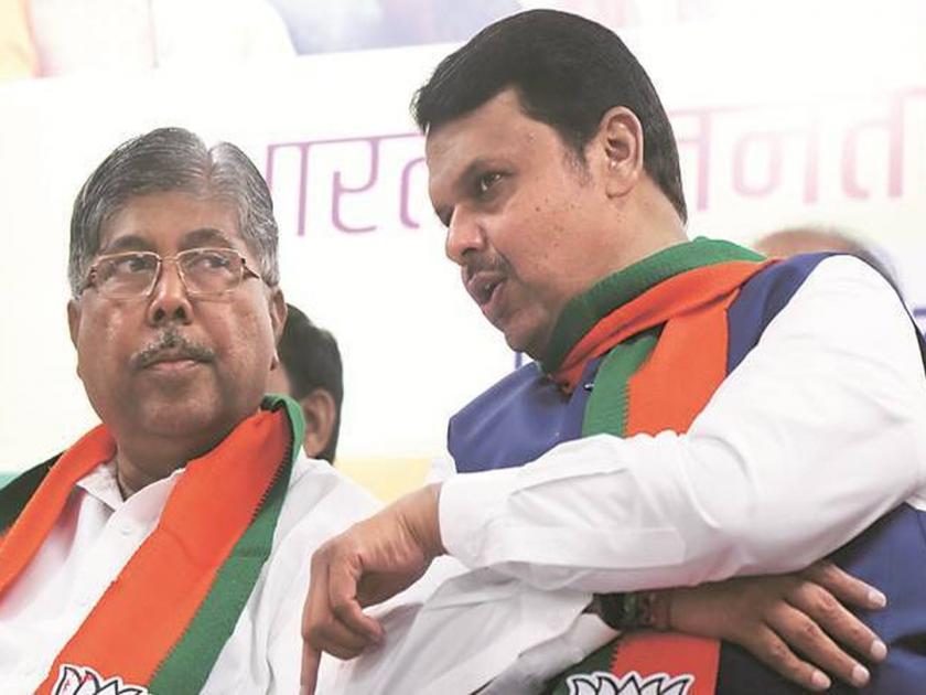 Maharashtra BJP social media team Vertical split due to RSS loyalists | संघाच्या निष्ठावंतांना डावलल्यामुळे महाराष्ट्र भाजपा सोशल मीडिया टीममध्ये उभी फूट