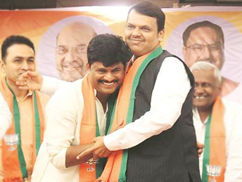Vidhan Parishad Election: BJP leaders show trust in Devendra Fadnavis by selecting names for MLC | विधानपरिषद तिकीटवाटपात देवेंद्र फडणवीसांचा शब्द चालला, दिल्लीश्वरांनी 'दुसरा पर्याय' निवडला!