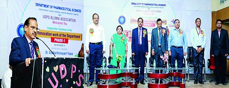 Nagpur University: Former student to change 'pharmacy' section 'Look' | नागपूर विद्यापीठ :  माजी विद्यार्थी बदलविणार ‘फार्मसी’ विभागाचा ‘लूक’
