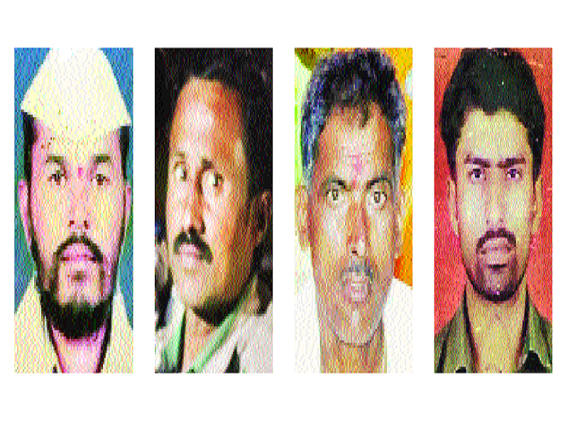 Four more farmers commit suicide in Marathwada | मराठवाड्यात आणखी चार शेतकऱ्यांच्या आत्महत्या