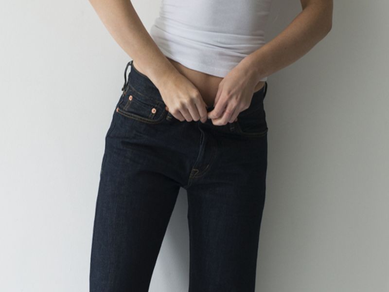 This pair of jeans can stop your fart from stinking | 'ही' जीन्स असल्यावर कसली लाज?; चारचौघांतही पादा बिनधास्त!