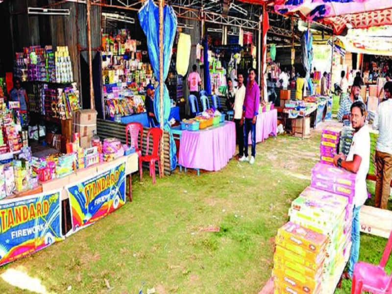 Crackers Diwali at 100 crores in Nagpur this year | यंदाची नागपुरातील फटाक्यांची दिवाळी १०० कोटींची