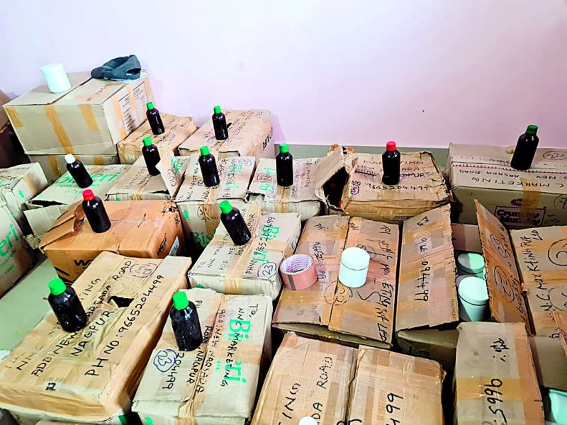 41 lakh Ayurvedic and Unani medicines seized in FDA raid | एफडीएच्या धाडीत ४१ लाखांची आयुर्वेदिक व युनानी औषधी जप्त