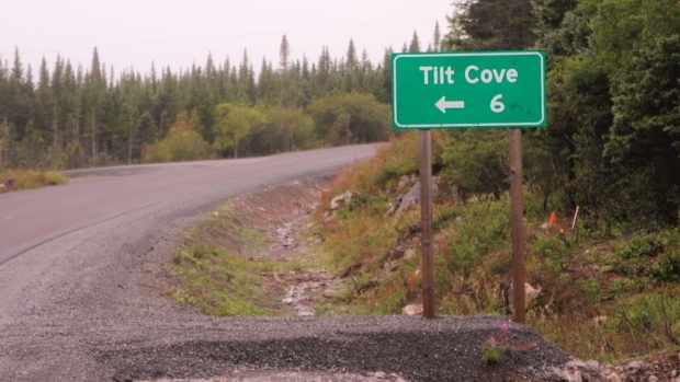 Tilt Cove- City of four people | केवळ चार माणसाचं शहर.. पाहायचंय का तुम्हाला? मग कॅनडाला चला !
