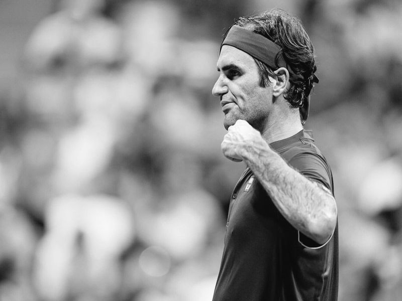 US Open Tennis: Roger Federer's shocking defeat | US Open Tennis: रॉजर फेडररचा शॉकिंग पराभव, ऑस्ट्रेलियाच्या मिलमनची बाजी