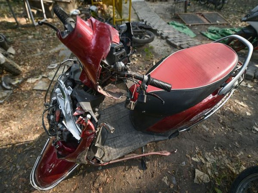 three Minor Killed in Scooter Accident at delhi gate; Parents, vehicle owners will be charged | स्कूटर अपघातात अल्पवयीनांचा मृत्यू; पालक, वाहन मालकावर गुन्हा दाखल होणार