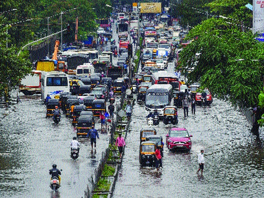 Heavy rains flooded Mumbai | मुसळधार पावसाने मुंबई तुंबली