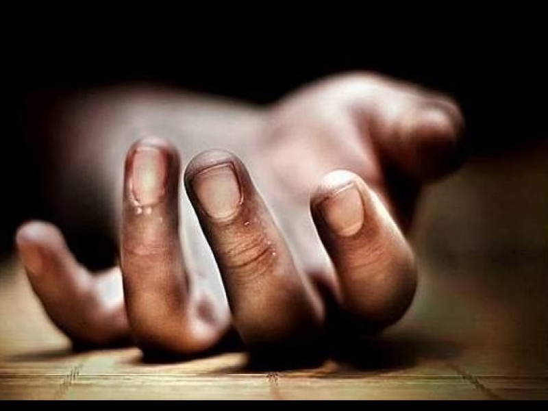Husband and wife commit suicide in Ulhasnagar | उल्हासनगरात पती-पत्नीची आत्महत्या; हाताला काम नसल्याने आर्थिक परिस्थितीतून पाऊल उचलल्याची माहिती