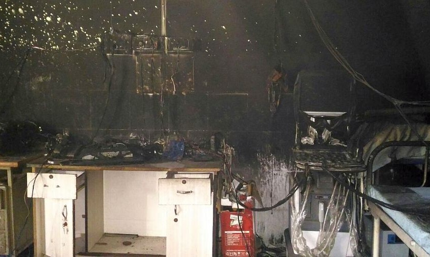 Fire at Aheri sub-district hospital in Gadchiroli district | गडचिरोली जिल्ह्यातील अहेरीच्या उपजिल्हा रुग्णालयाला आग