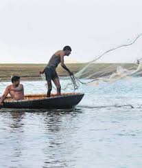 Sewadi-Nhava Sheva transahber link link with 15,000 fishermen | शिवडी-न्हावाशेवा ट्रान्सहार्बर लिंकचा फटका १५ हजार मच्छीमारांना