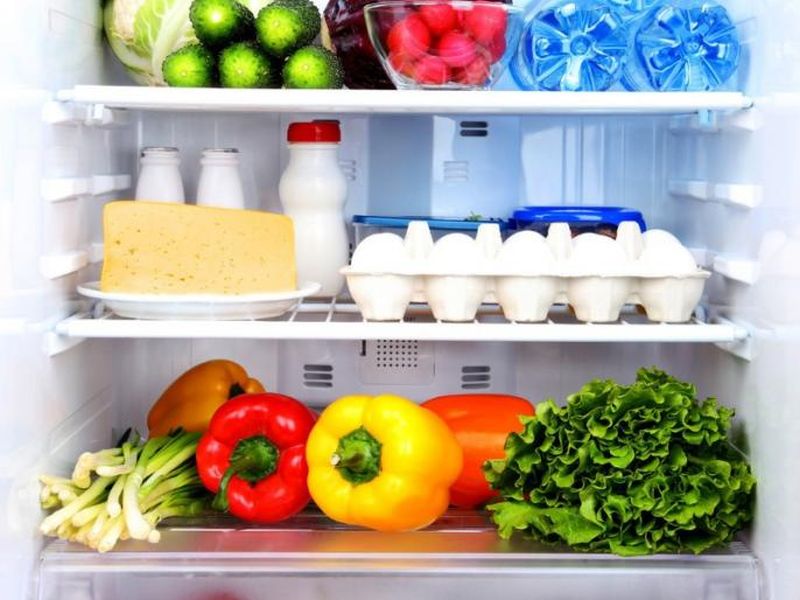 Health Tips : 5 foods that should always avoid to kept in the fridge | या 5 गोष्टी फ्रिजमध्ये ठेवणे आरोग्यास हानिकारक!