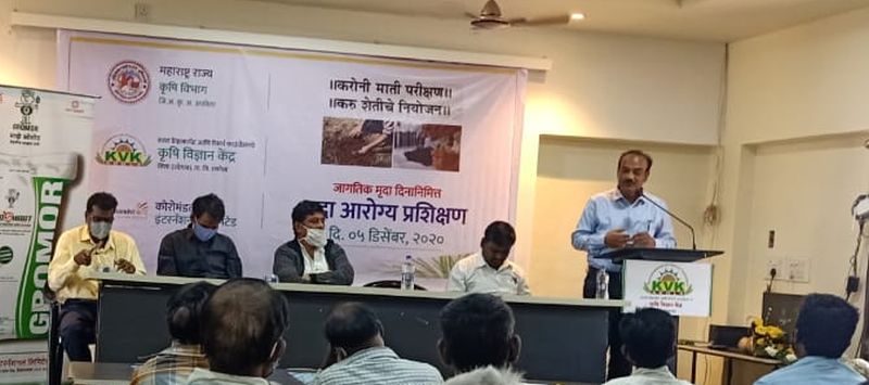 Fertilizers should be used as per soil test report - Dr. Vinod Khadse | माती परीक्षण अहवालानुसारच खतांचा वापर करावा - डॉ. विनोद खडसे 