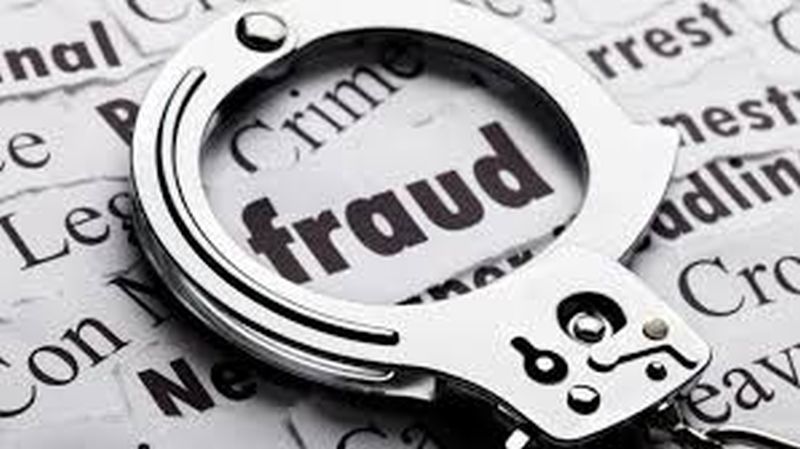 Fraud in Varvat Bakal Grampanchayat of Buldhan district | वरवट बकाल ग्रा.पं.मध्ये ७ लाखांचा भ्रष्टाचार