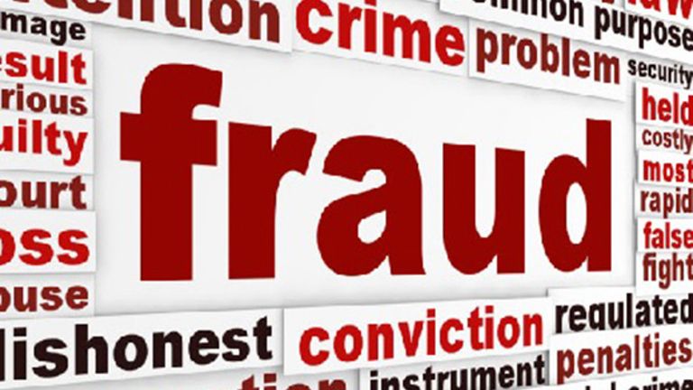 Fraud case against the manager of Tajshri Honda | ताजश्री होंडाच्या व्यवस्थापकाविरुद्ध फसवणुकीचा गुन्हा
